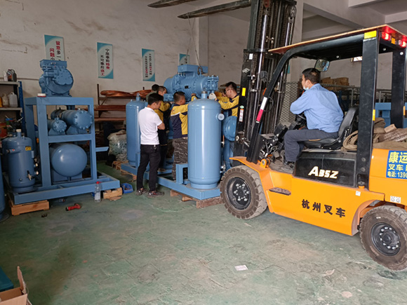 ���b�F(xi��n)��